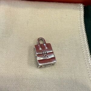 Retired James Avery Sterling Silver James Avery Shopping Bag Charm- Original